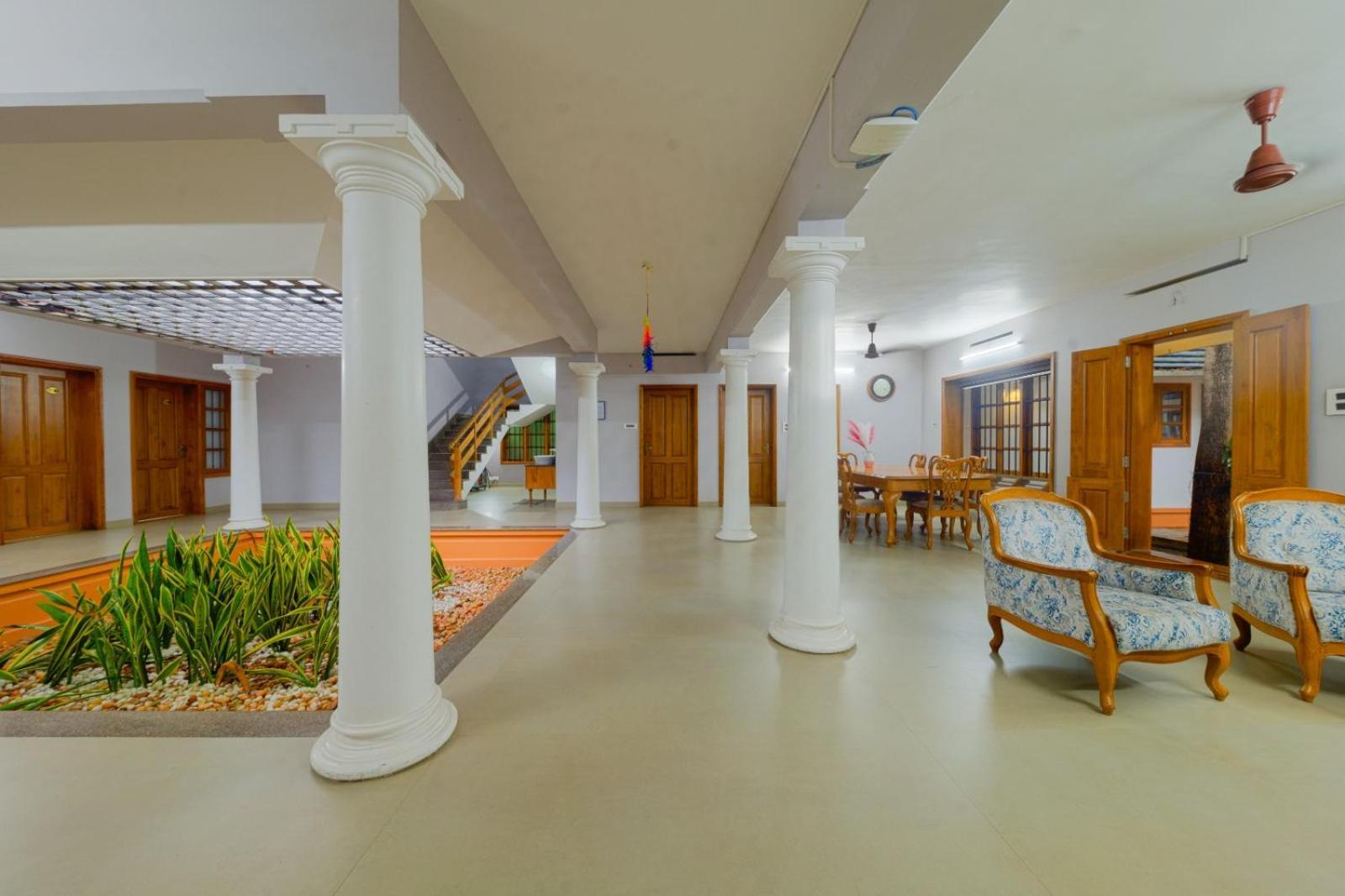 Appartement Waterfront By Palmyra à Kollam Extérieur photo
